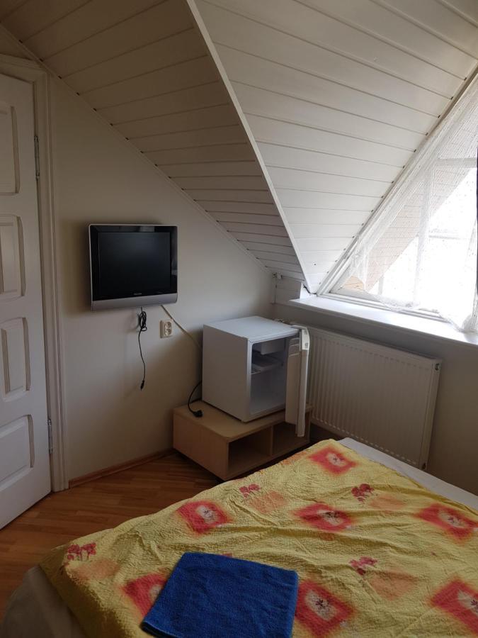 Livingpalanga Meta3 Butas Palanga